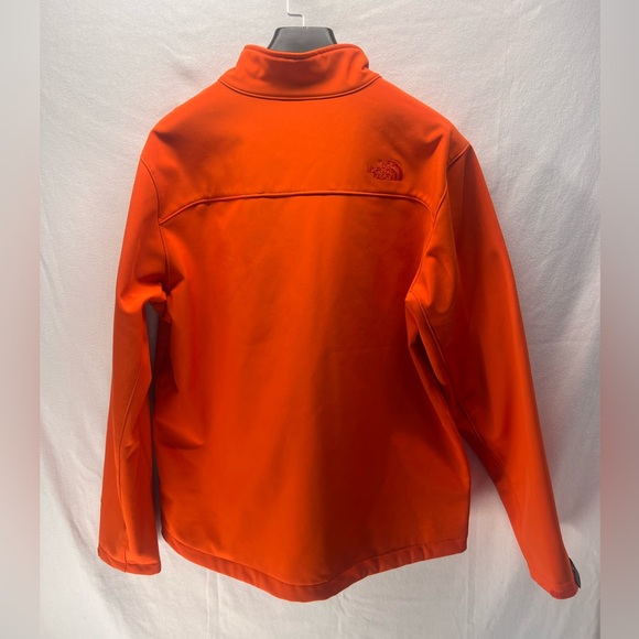 The north face windwall jacket - Picture 7 of 7